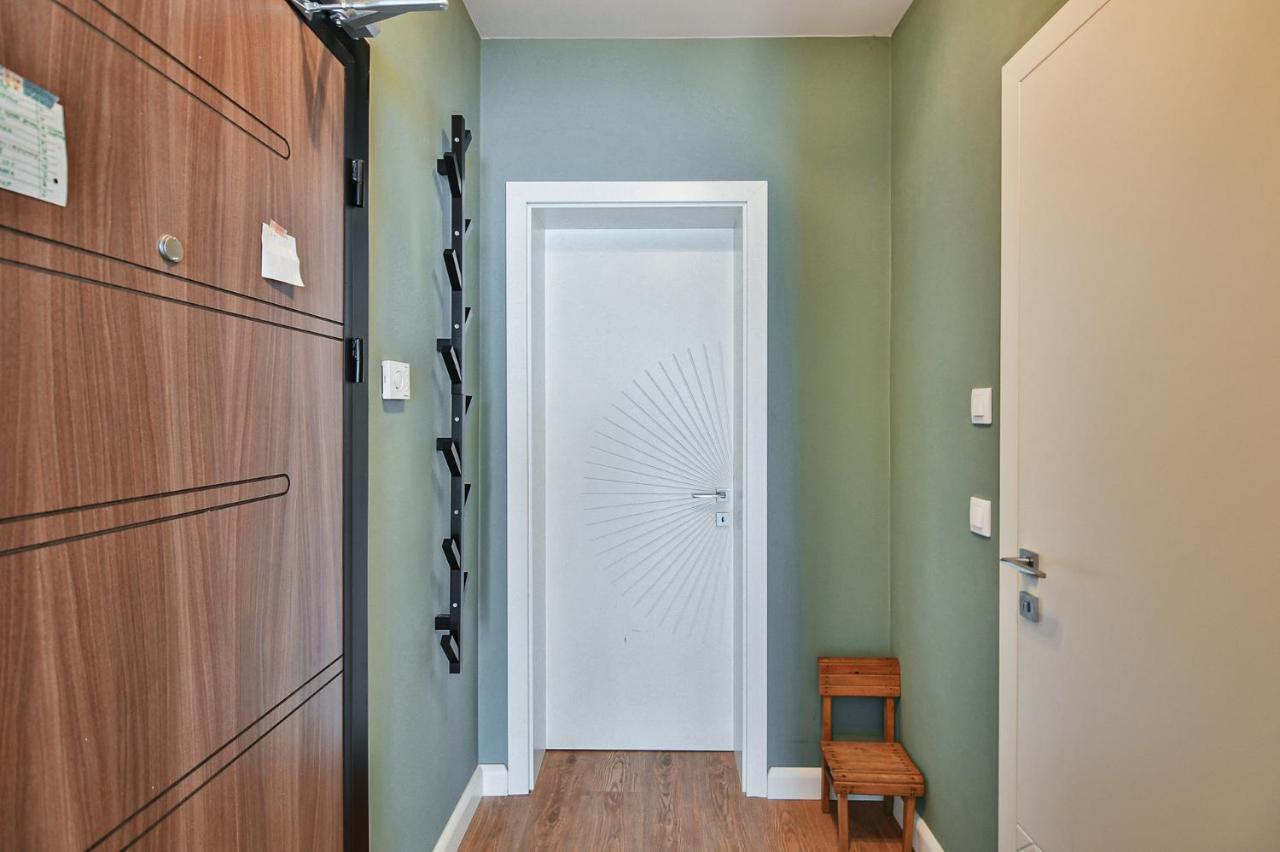 Cosy Stylish Central 1Br & Wi-Fi Варна Экстерьер фото